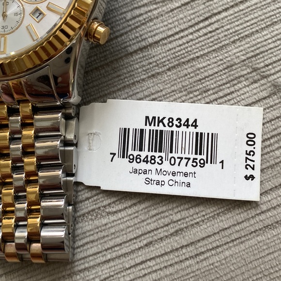 Michael Kors gold/silver watch - brand new - Picture 2 of 8